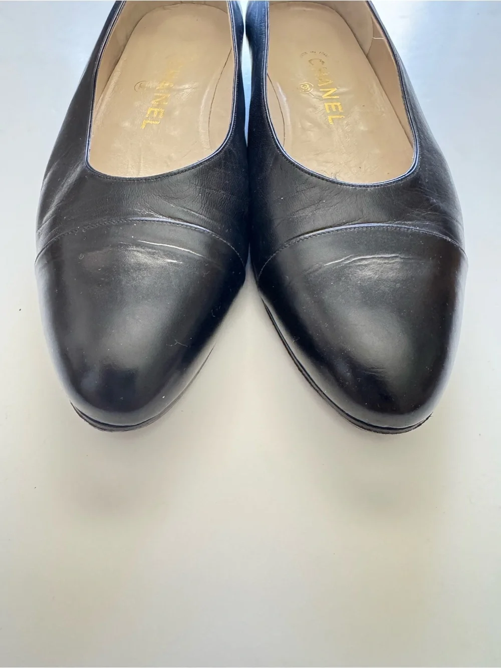 Vintage CHANEL Classic Black Leather Cap Toe Ballet Flats size 8.5